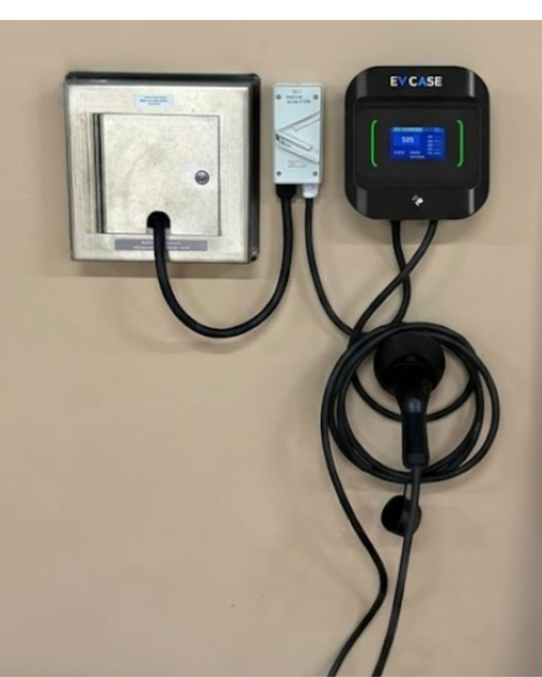 新型屋苑・錶箱、刀掣同充電樁｜新型屋苑 13A 掣位改裝